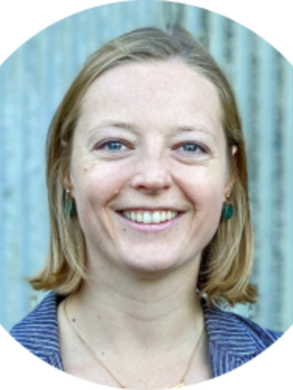 Ms Emma Houiellebecq