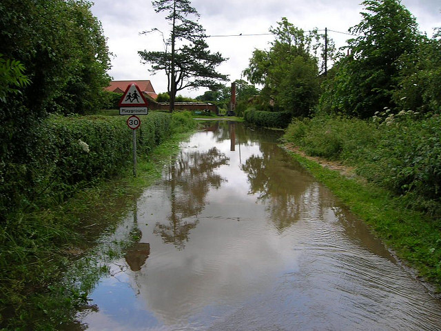 Paul Stainthorp via Flickr Flooded Lane